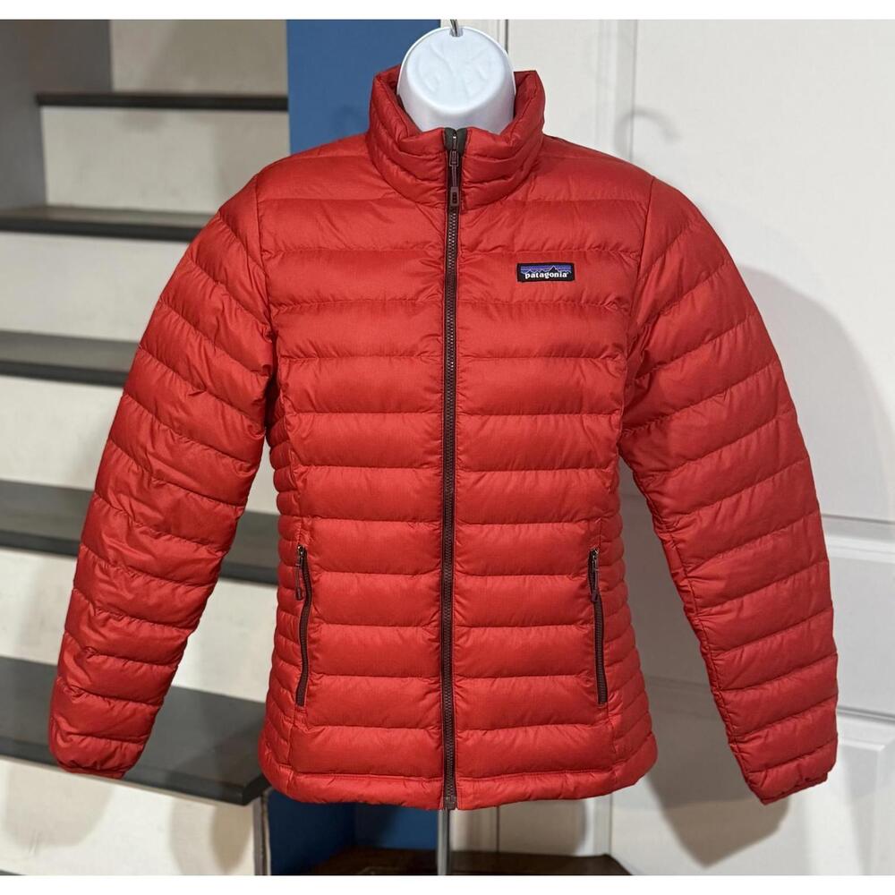 Women's Size Small Patagonia Goose Down Sweater Puffer Red Full Zip Jacket Coat!